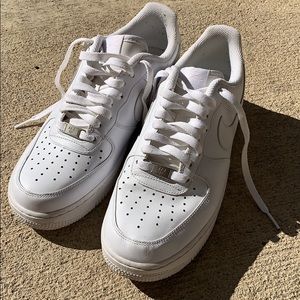 Nike Air Force 1 size 7.5